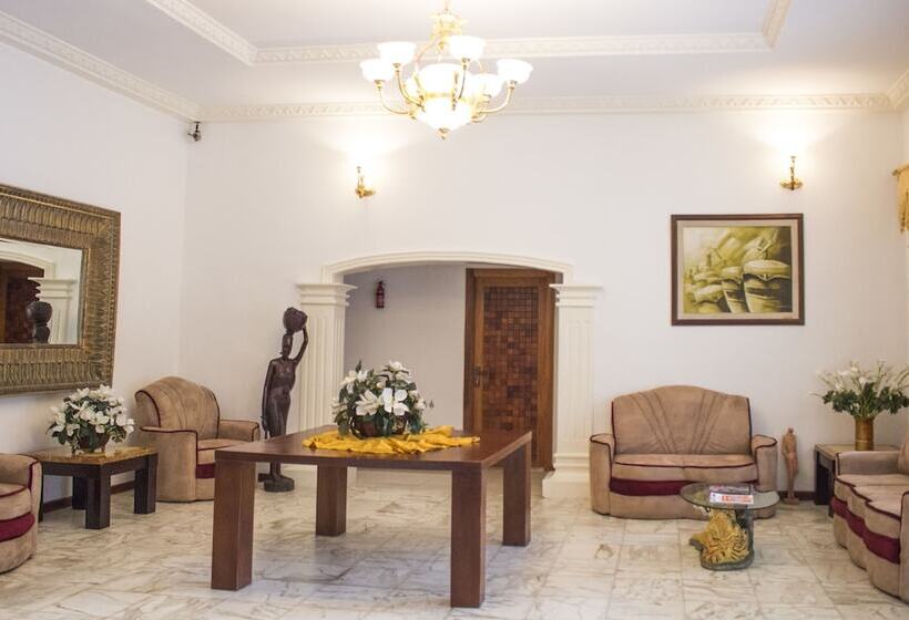 Embassy Suites Hotels & Restaurant