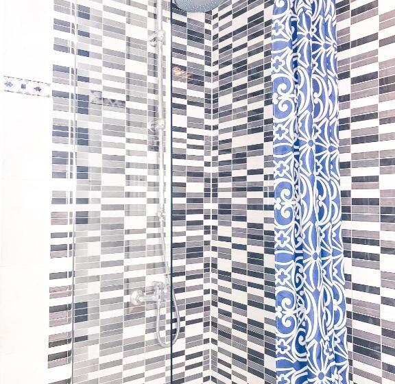 مسافرخانه Metropolitan Atocha