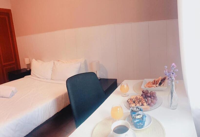 مسافرخانه Metropolitan Atocha