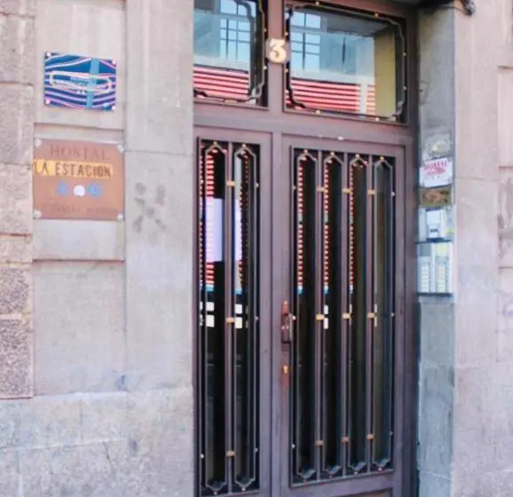 مسافرخانه Metropolitan Atocha