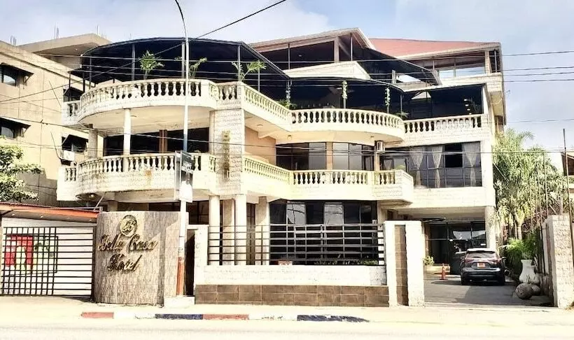 هتل Bella Casa