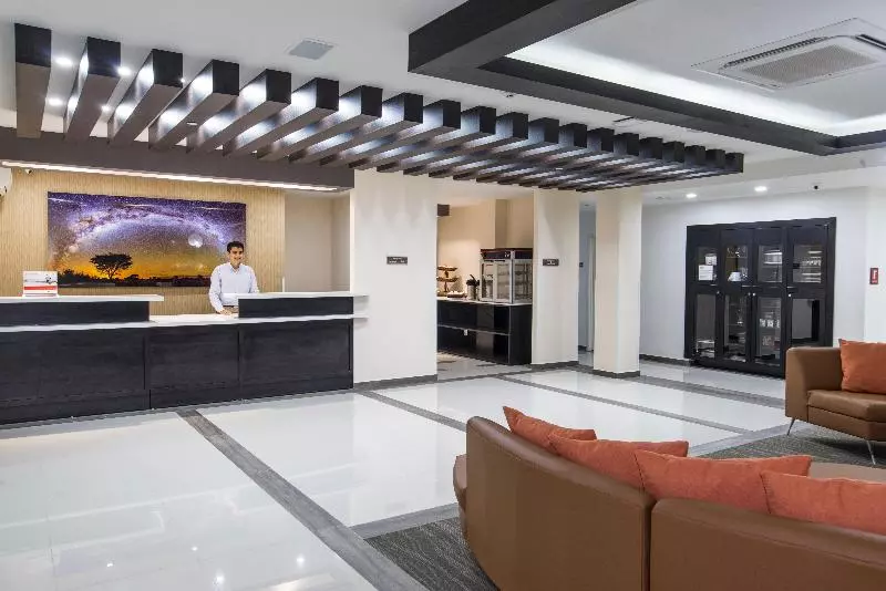 ホテル Candlewood Suites   Queretaro Juriquilla, An Ihg
