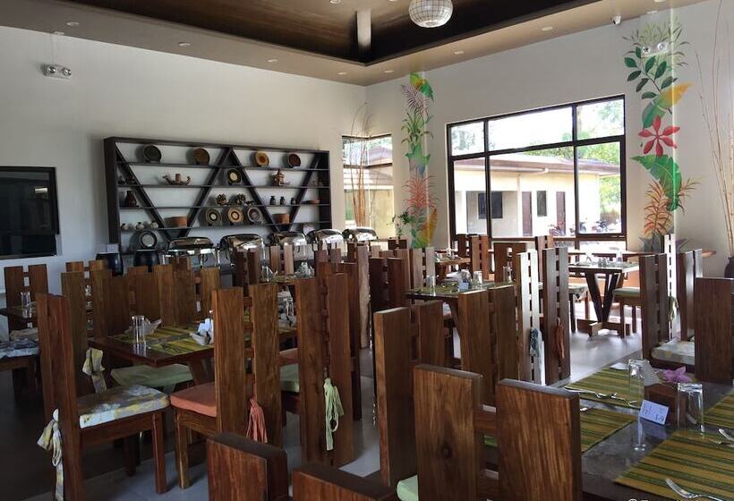 ホテル Coron Soleil Garden Resort