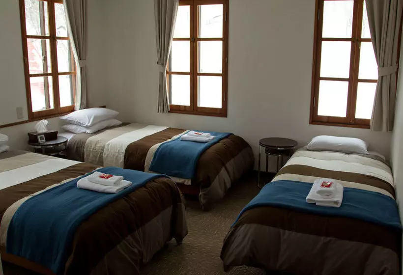 Hotelli Hakuba House