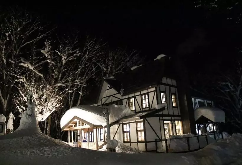 Hotelli Hakuba House