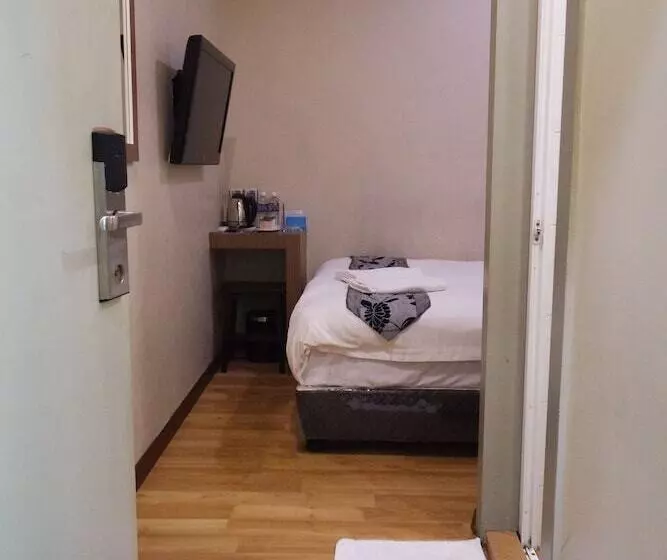 Home Hotel Labuan