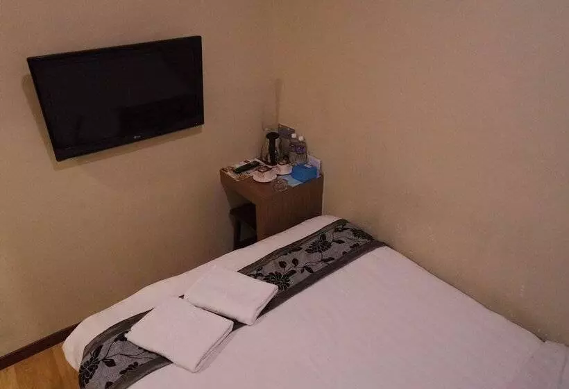 Home Hotel Labuan