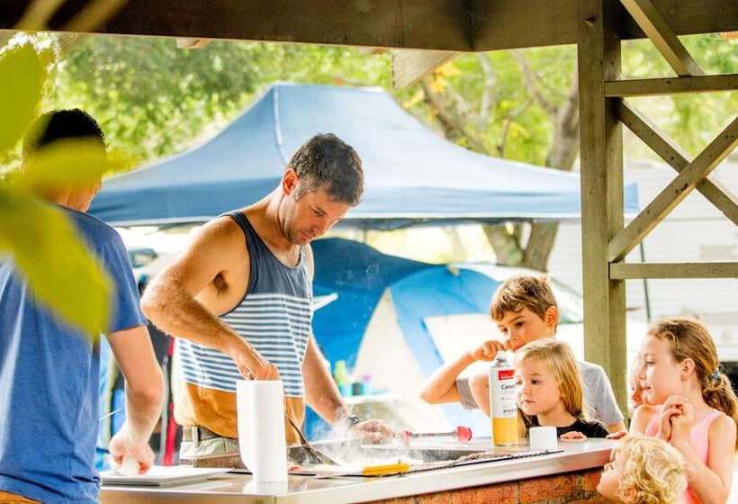 ホテル Nrma Broulee Holiday Park