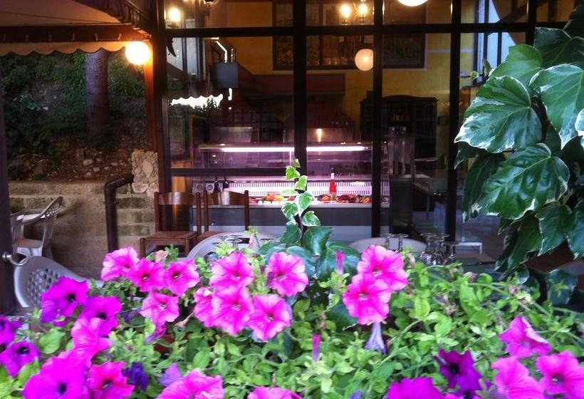 ホテル La Furnacelle