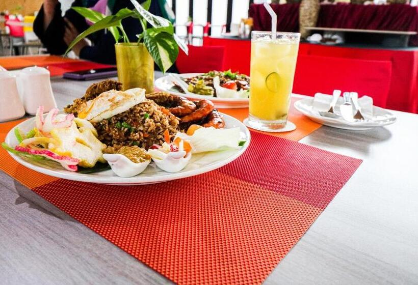 ホテル Lakeview Terrace Resort Pengerang