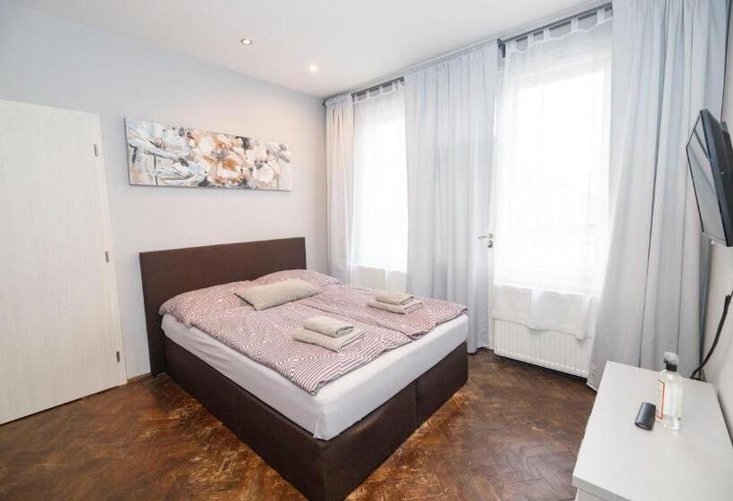 Hotelli Libušina Villa