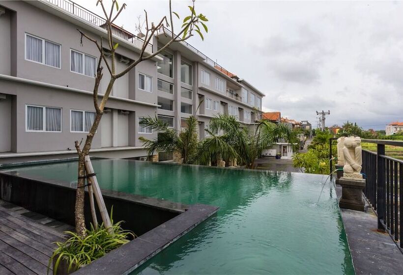 ホテル Reddoorz Plus @ Gunung Salak Street