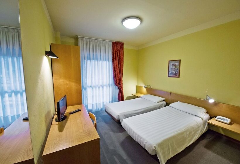 ホテル Rendez Vous