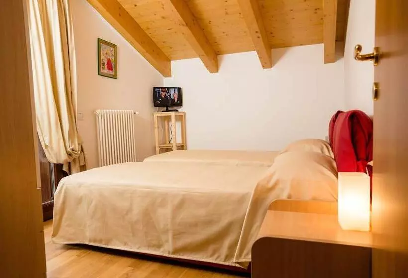 ホテル Residence Rta La Rosa Delle Dolomiti