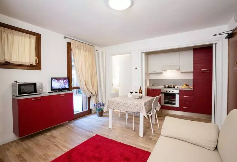 ホテル Residence Rta La Rosa Delle Dolomiti