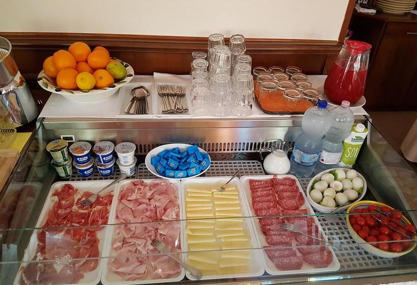 فندق Santa Maria