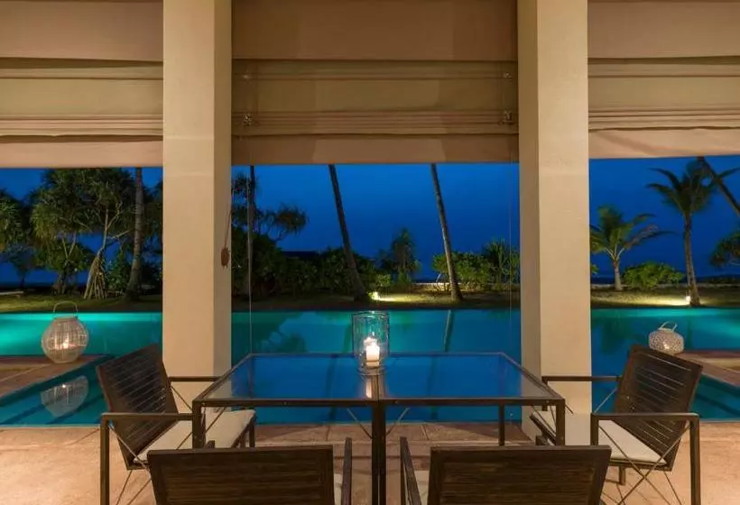 Sri Villas