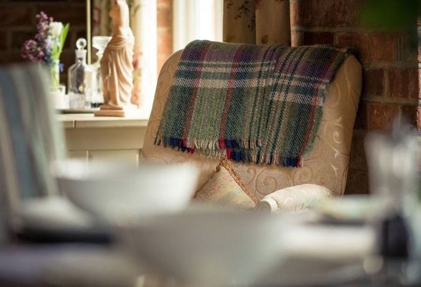 Owl Barn At The Gardens