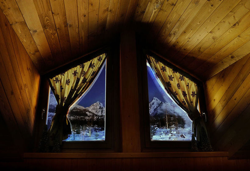 Panoramic Mountain Residence