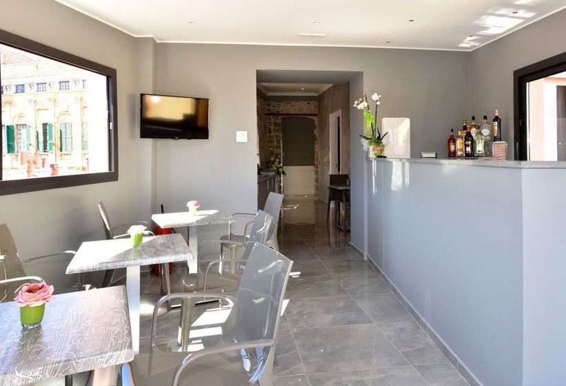 Pensione Sylva Suites