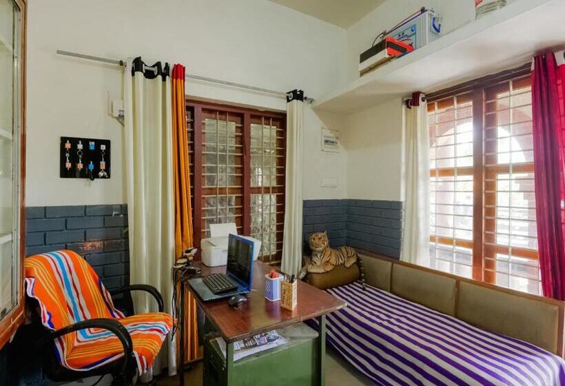 Hotelli O Aiswarya Residency