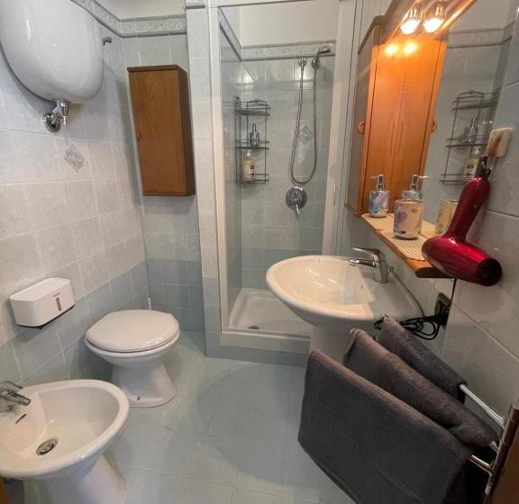 پانسیون La Casetta Di Azzurra Camera Giovanni