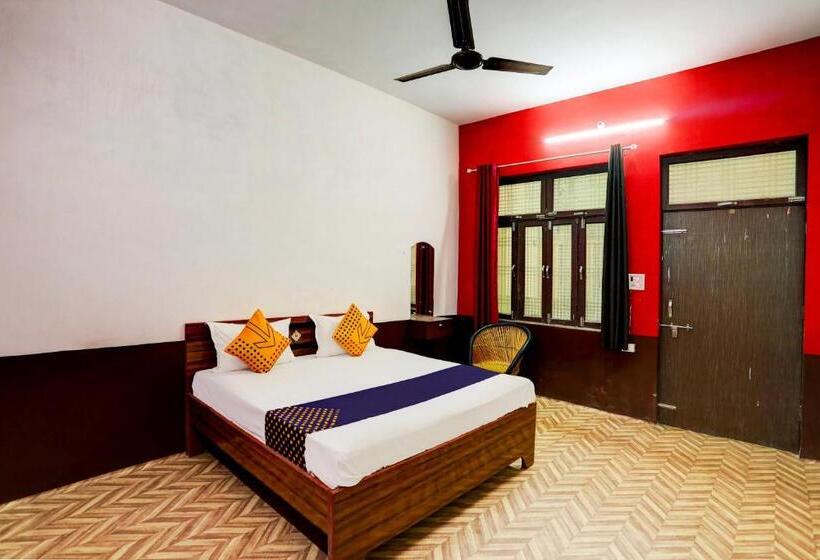 호텔 Spot On Relax Inn Residency