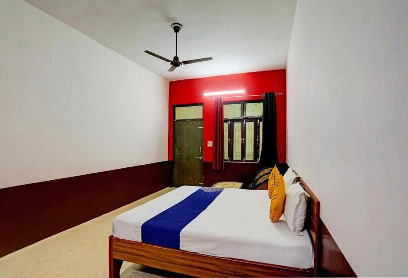 호텔 Spot On Relax Inn Residency