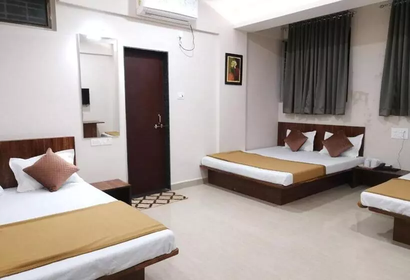 Hotelli Darshan Grand