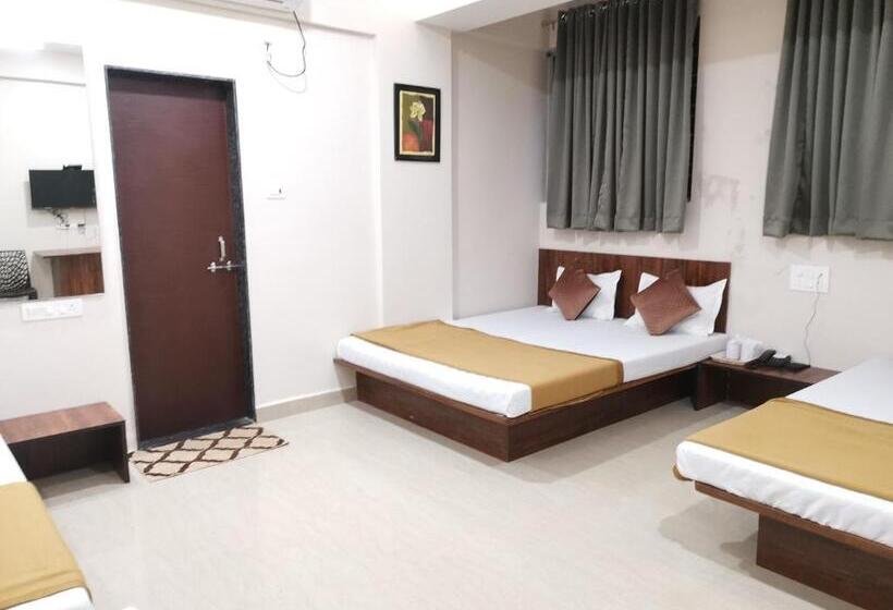 Hotelli Darshan Grand