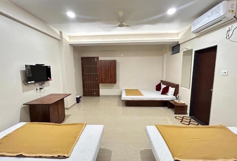 Hotelli Darshan Grand