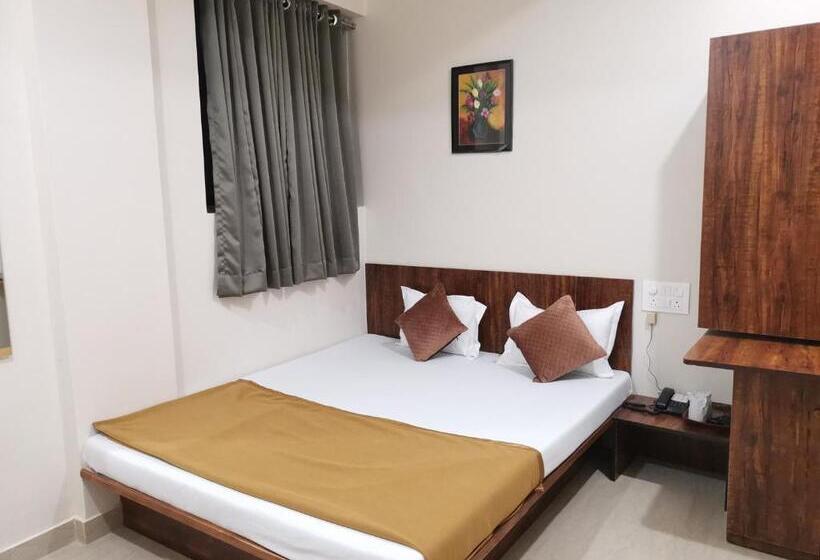 Hotelli Darshan Grand