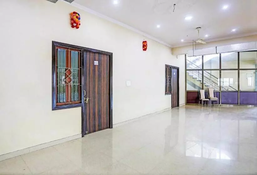 Hotelli Oyo Flagship Ps Palace