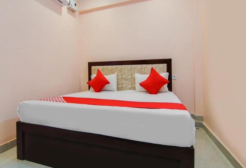 Oyo Flagship Balaji Hotel And Hostel