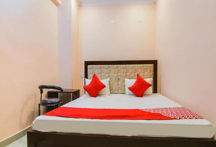 Oyo Flagship Balaji Hotel And Hostel
