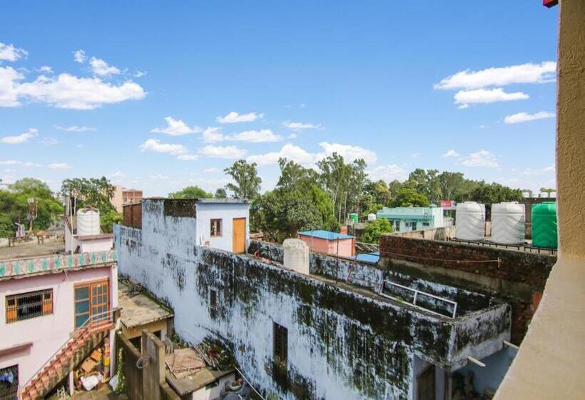 Oyo Flagship Balaji Hotel And Hostel