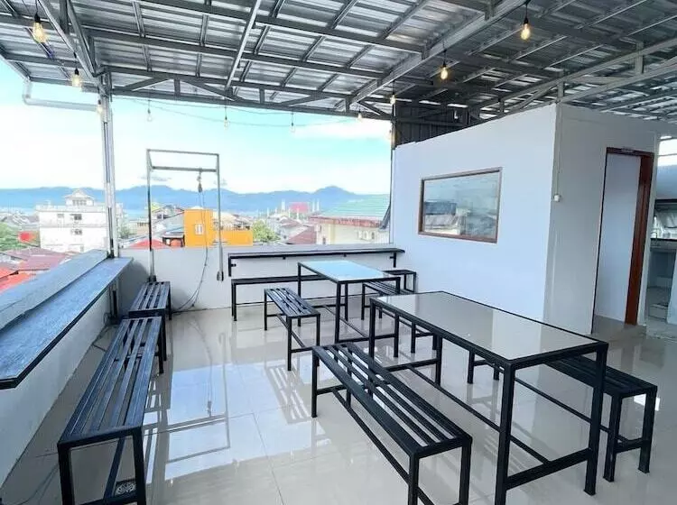 ペンション Maluku Residence Syariah