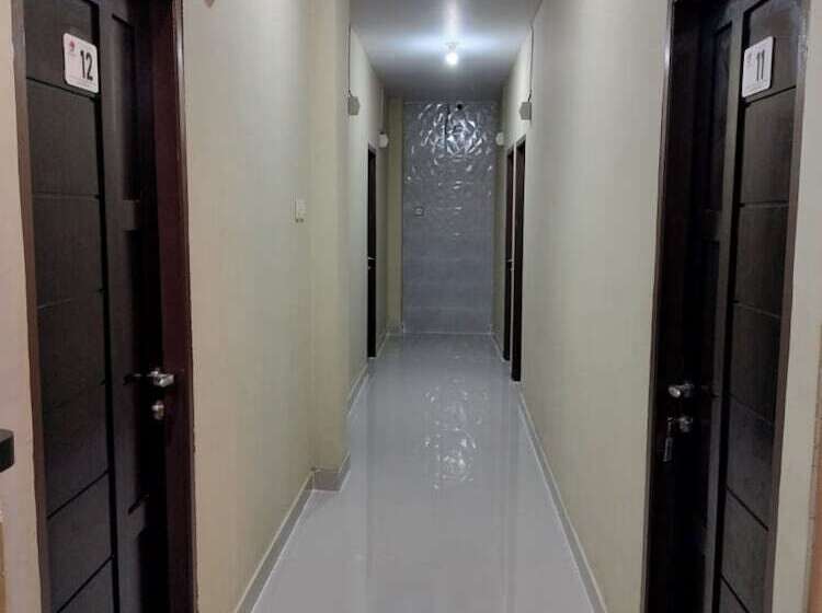 פנסיון Maluku Residence Syariah