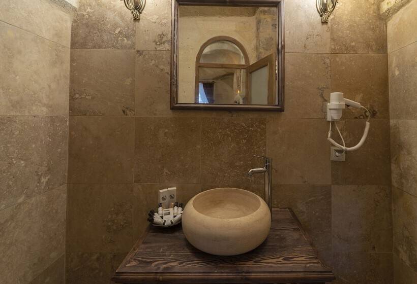 酒店 Cappadocia Pema Cave House