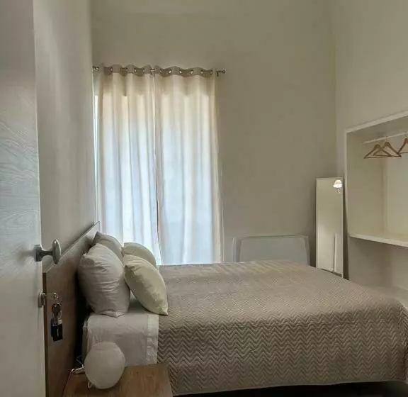 Aamiaismajoitus (B&B) Palazzo Dei Baroni