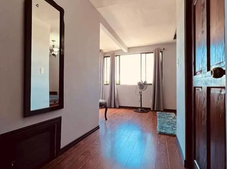 ペンション Casa Del Arbol Escazu