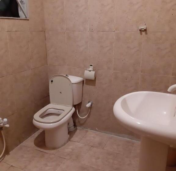 پانسیون Family Home