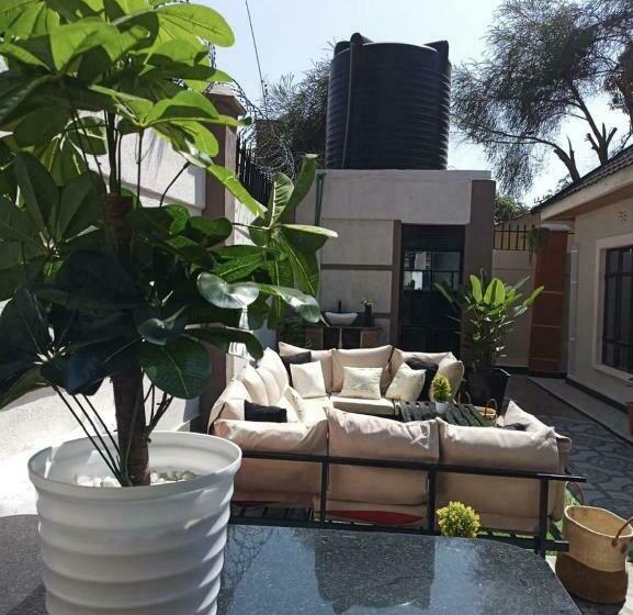 تختخواب و صبحانه Cacecy Luxury Homes