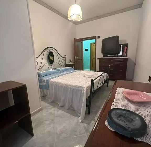 Aamiaismajoitus (B&B) La Casa Di Nonna Lia