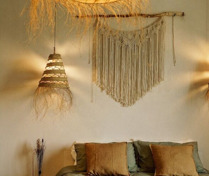 هتل La Torre Boutique Rooms