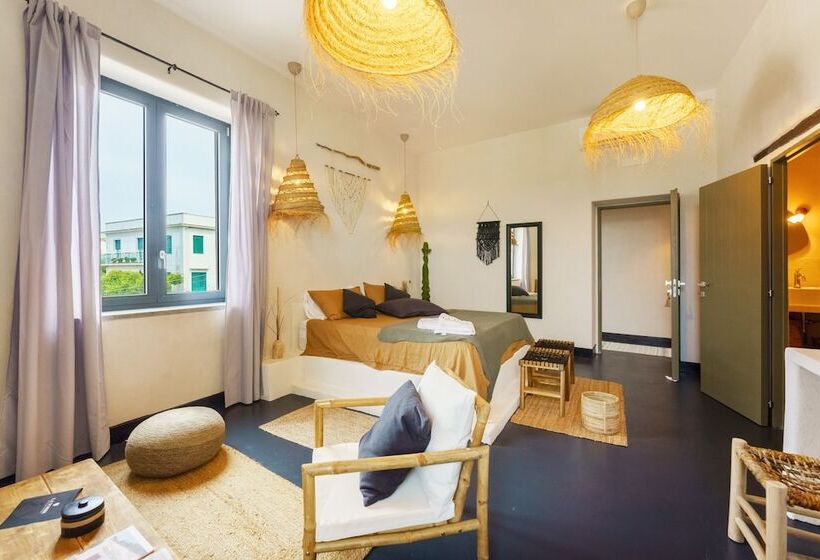 هتل La Torre Boutique Rooms