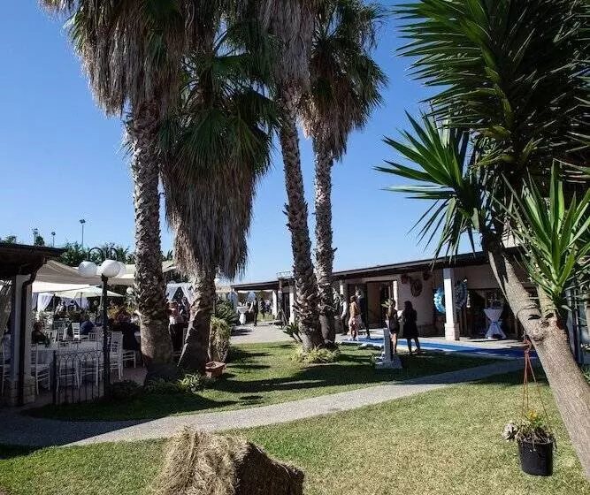 ホテル La Torre Boutique Rooms