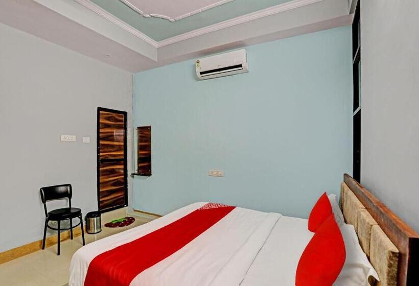 Oyo Flagship Hotel Wan Palace