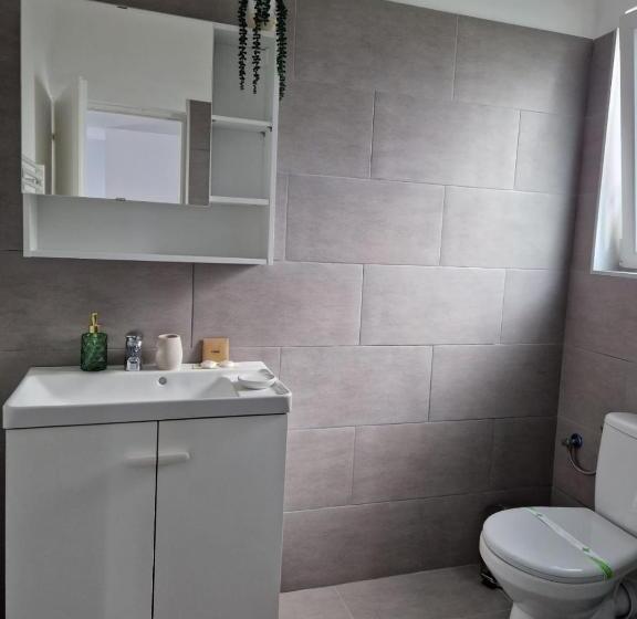 پانسیون Huesca House