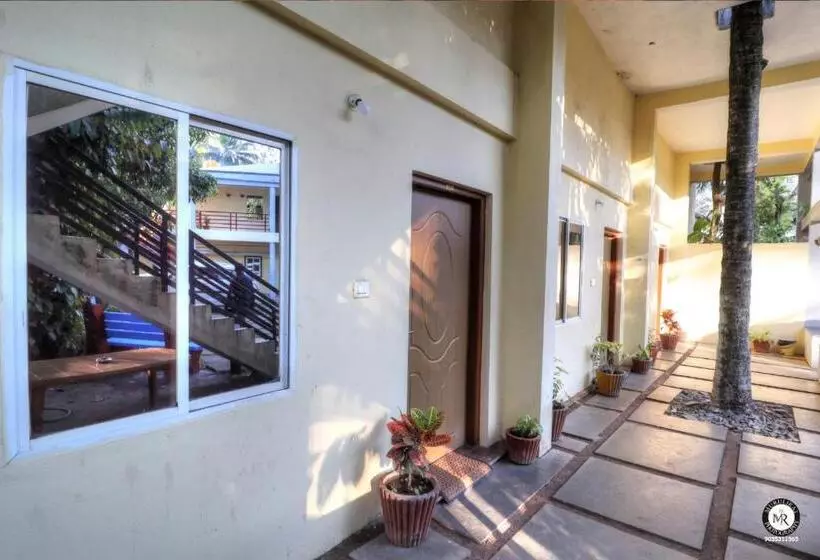 リゾートホテル Coorg Avani Holiday Inn